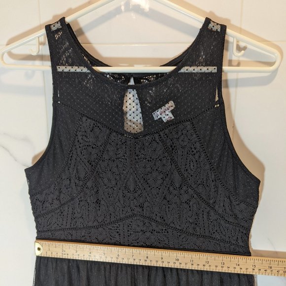 ❗LAST CHANCE❗Xhilaration Black Lace Mesh Sleeveless Dress - Picture 5 of 7